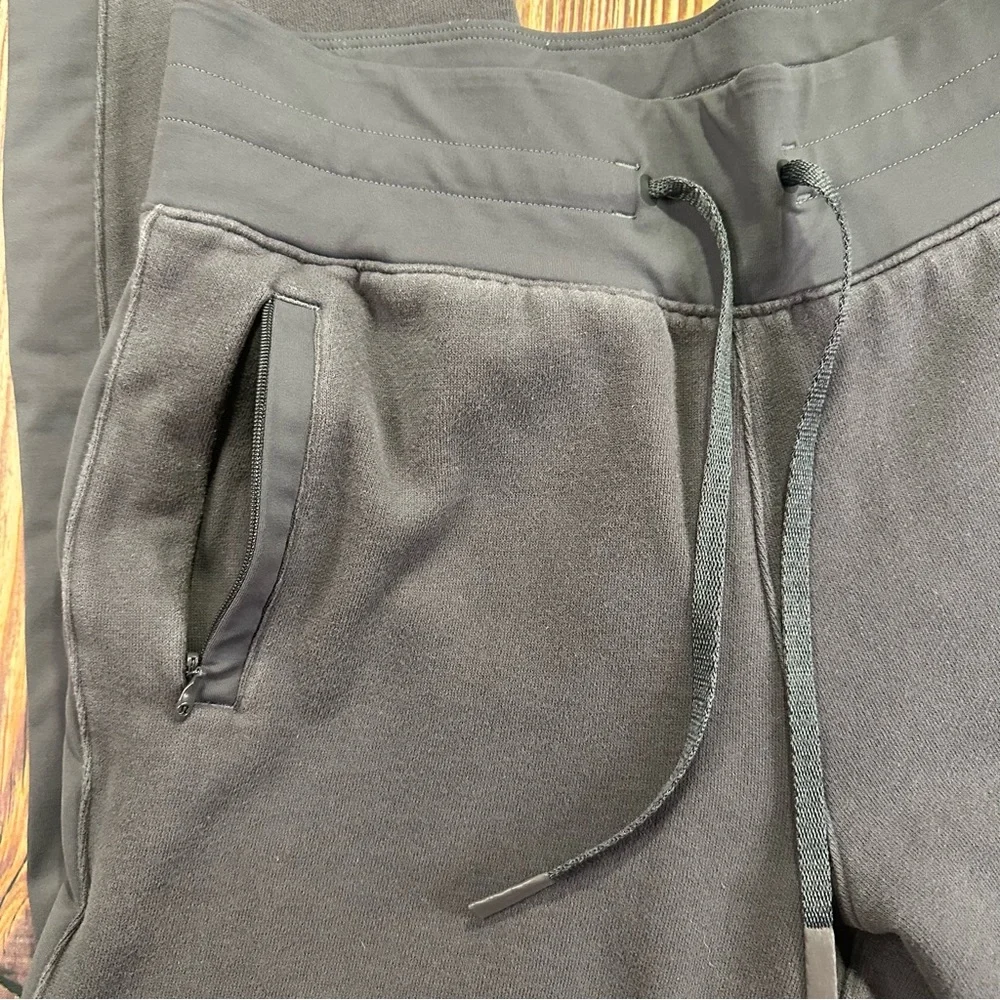Lululemon Athletica Scuba Jogger Women’s Sizec 6 Gray/Blue